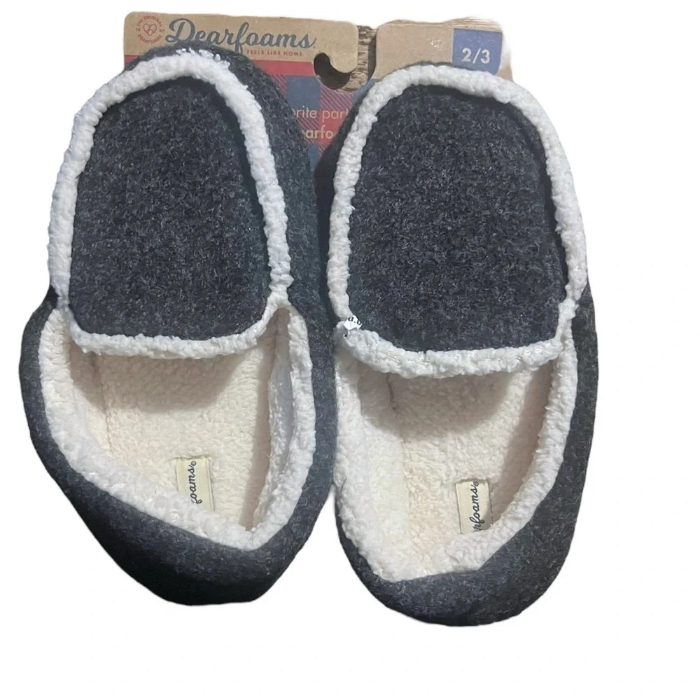 Dearfoams unisex child Hunter Felted Plaid Moccasin Slipper, Black Solid, Sz 2-3